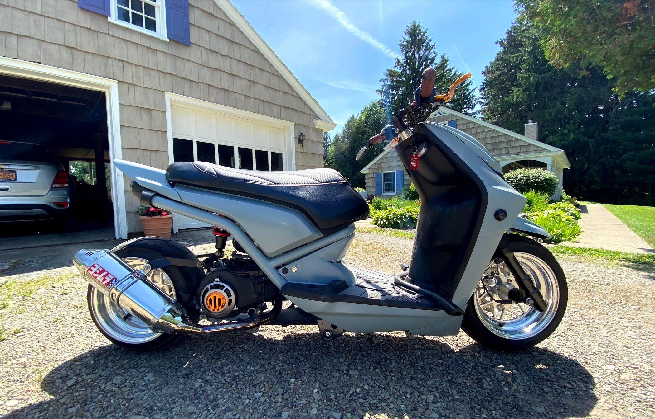 thumbnail image 2 of Highway Bars Footrest Extend Support For Yamaha Zuma 50 BWS 50 2002-2009 Black Metal 2 of 5